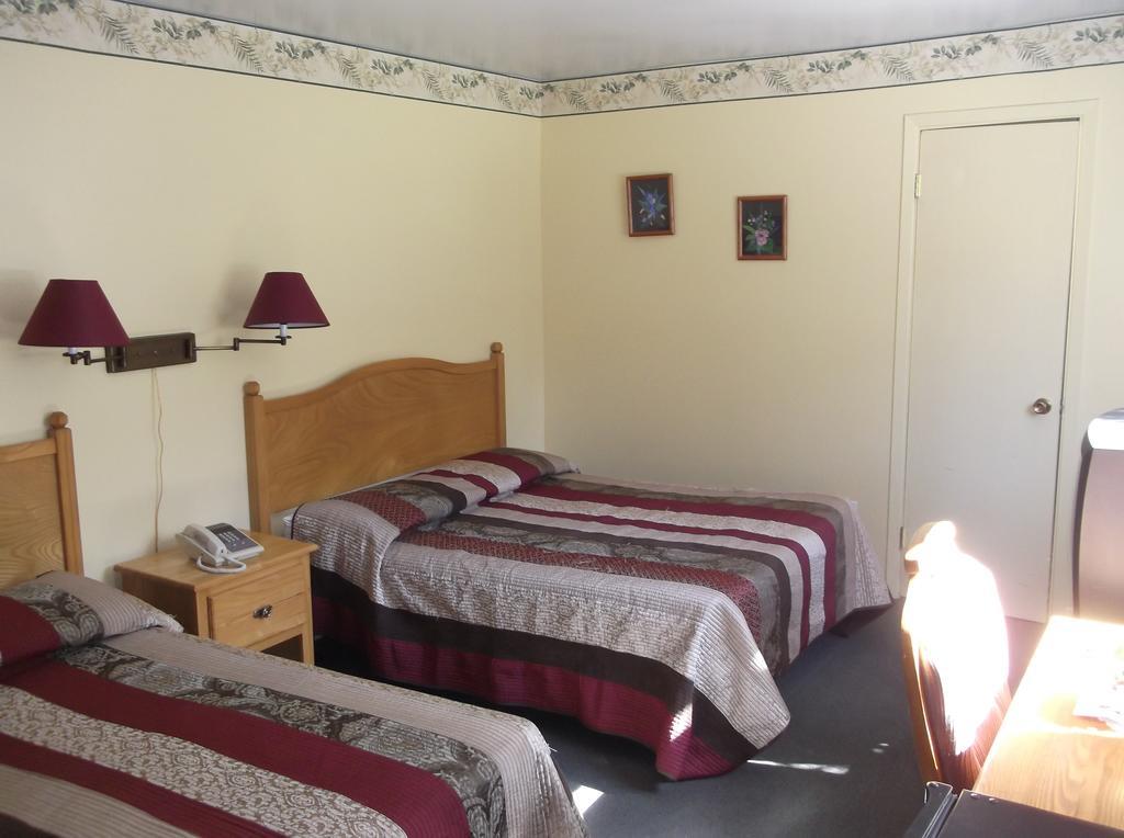 Auberge Mountain View Inn Mont-Tremblant Pokoj fotografie