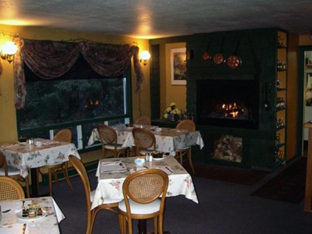 Auberge Mountain View Inn Mont-Tremblant Exteriér fotografie